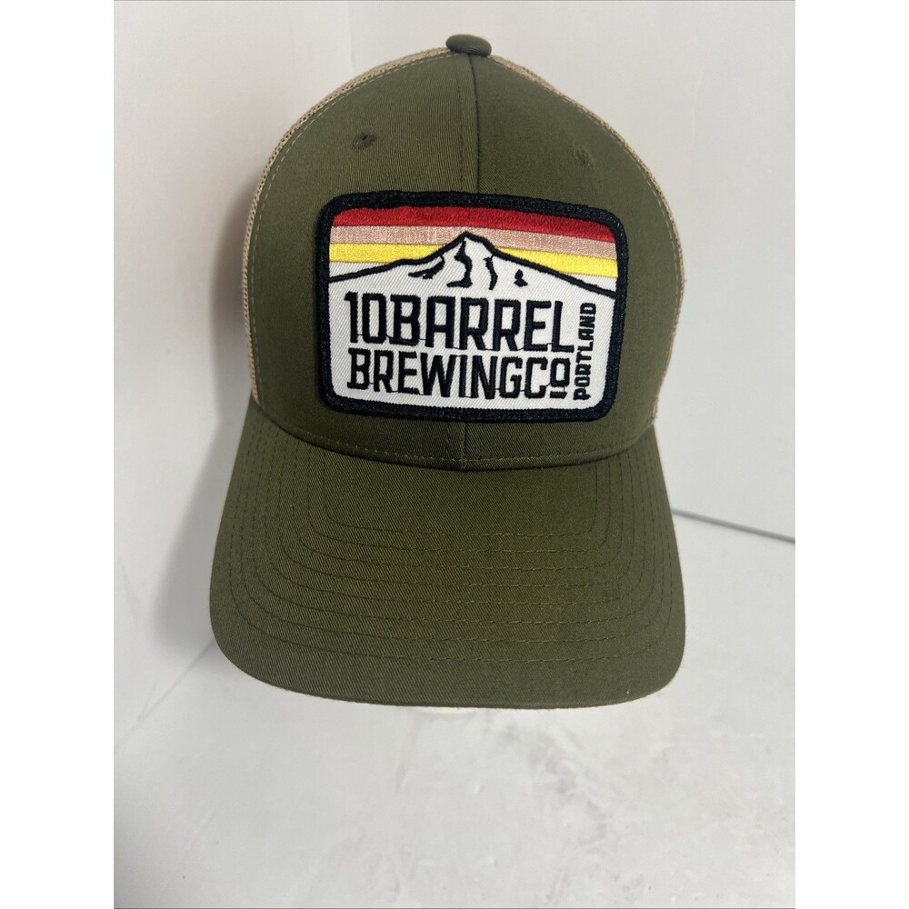 10 Barrel Brewing Co Snapback Trucker Hat Green One Size Mesh Back Yupoong